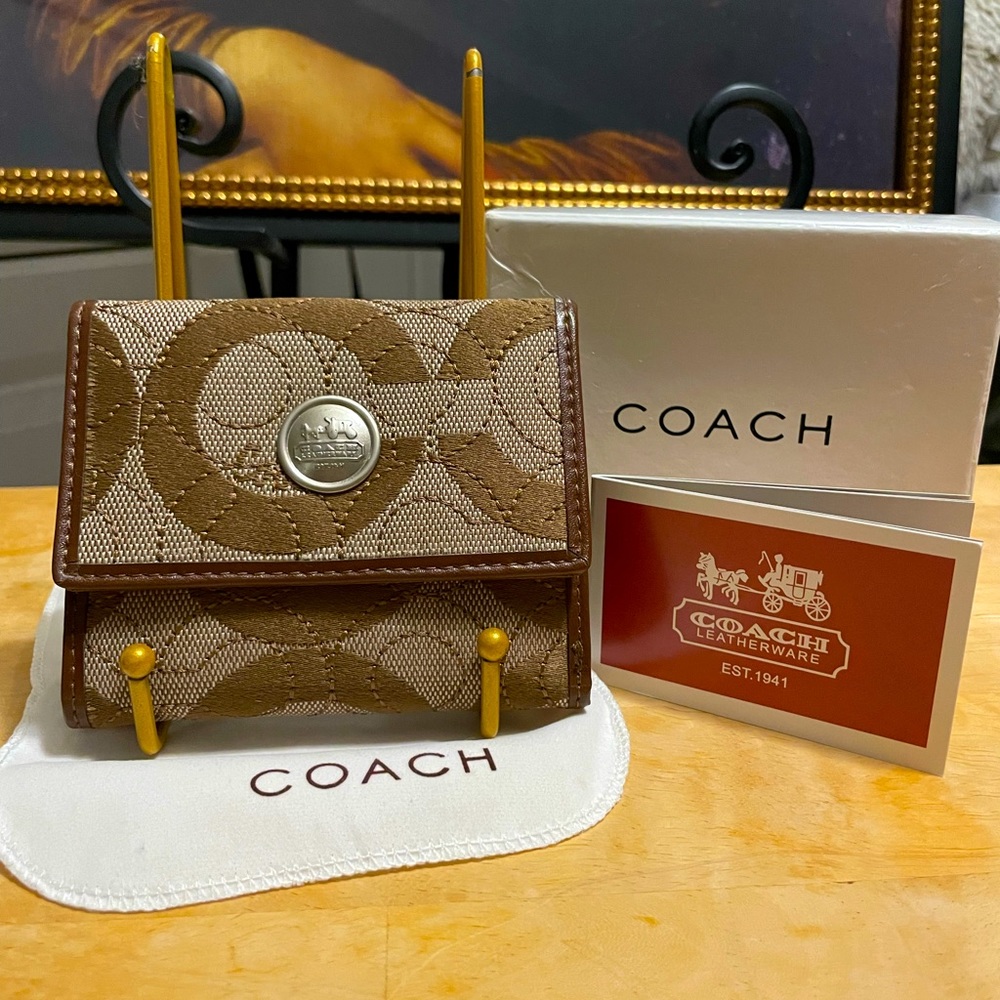 Coach signature wallet 2004